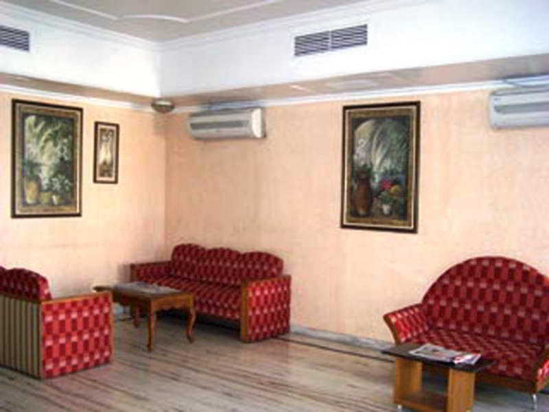 Hotel Chicago Ahmedabad Exterior photo